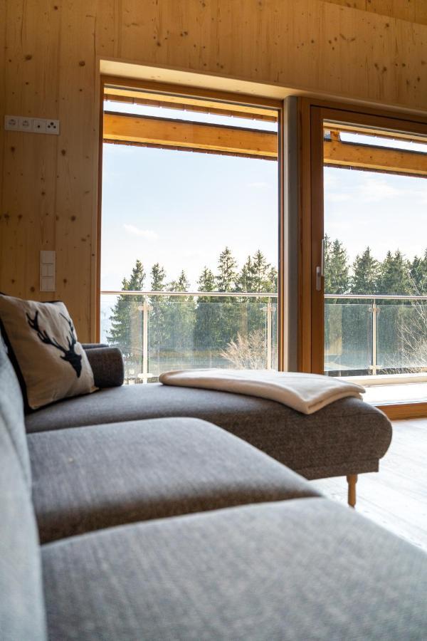 Appartement Holzhaus "Zum Schwarz'N" à Aurach am Hongar Extérieur photo