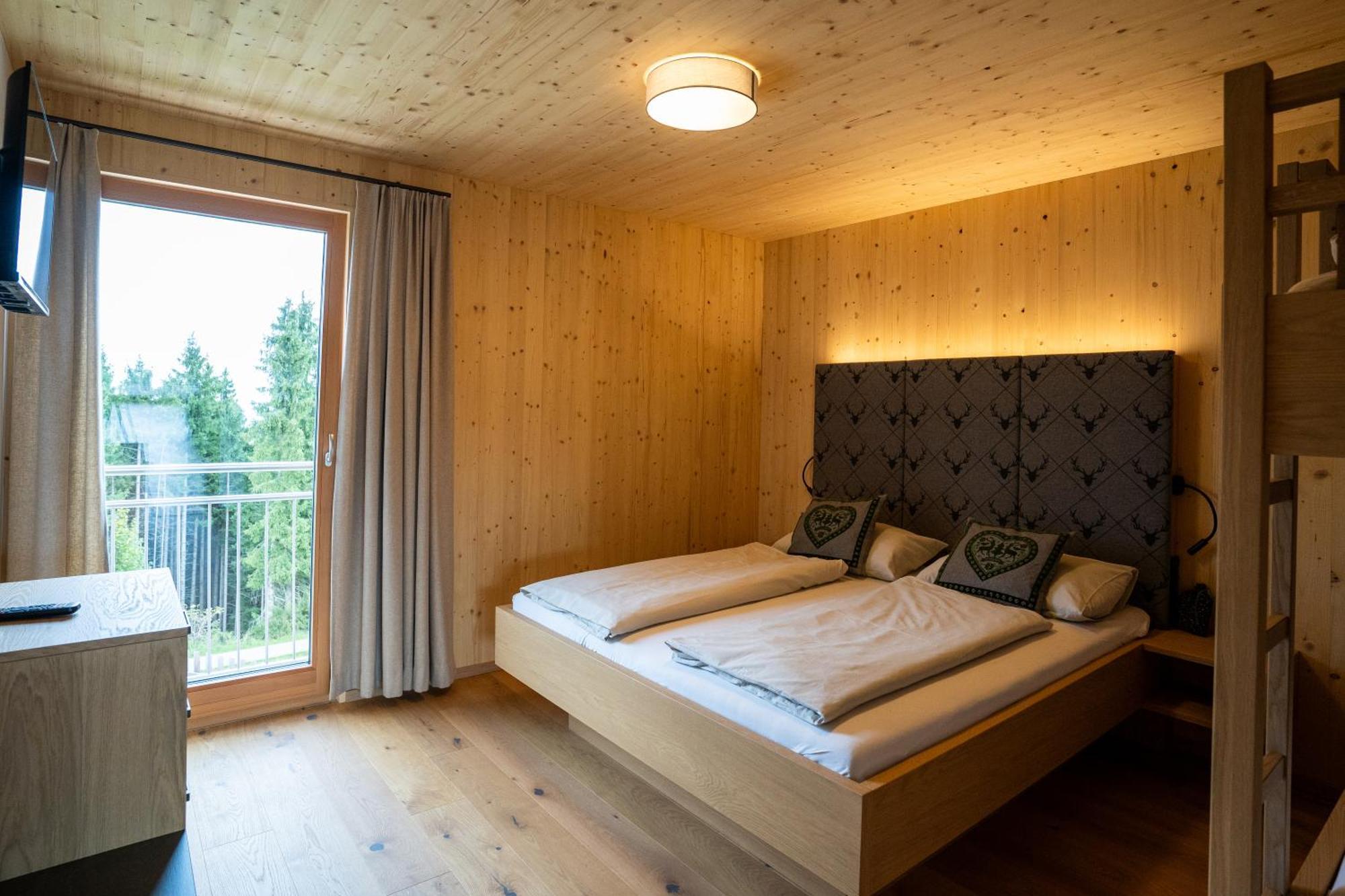 Appartement Holzhaus "Zum Schwarz'N" à Aurach am Hongar Extérieur photo