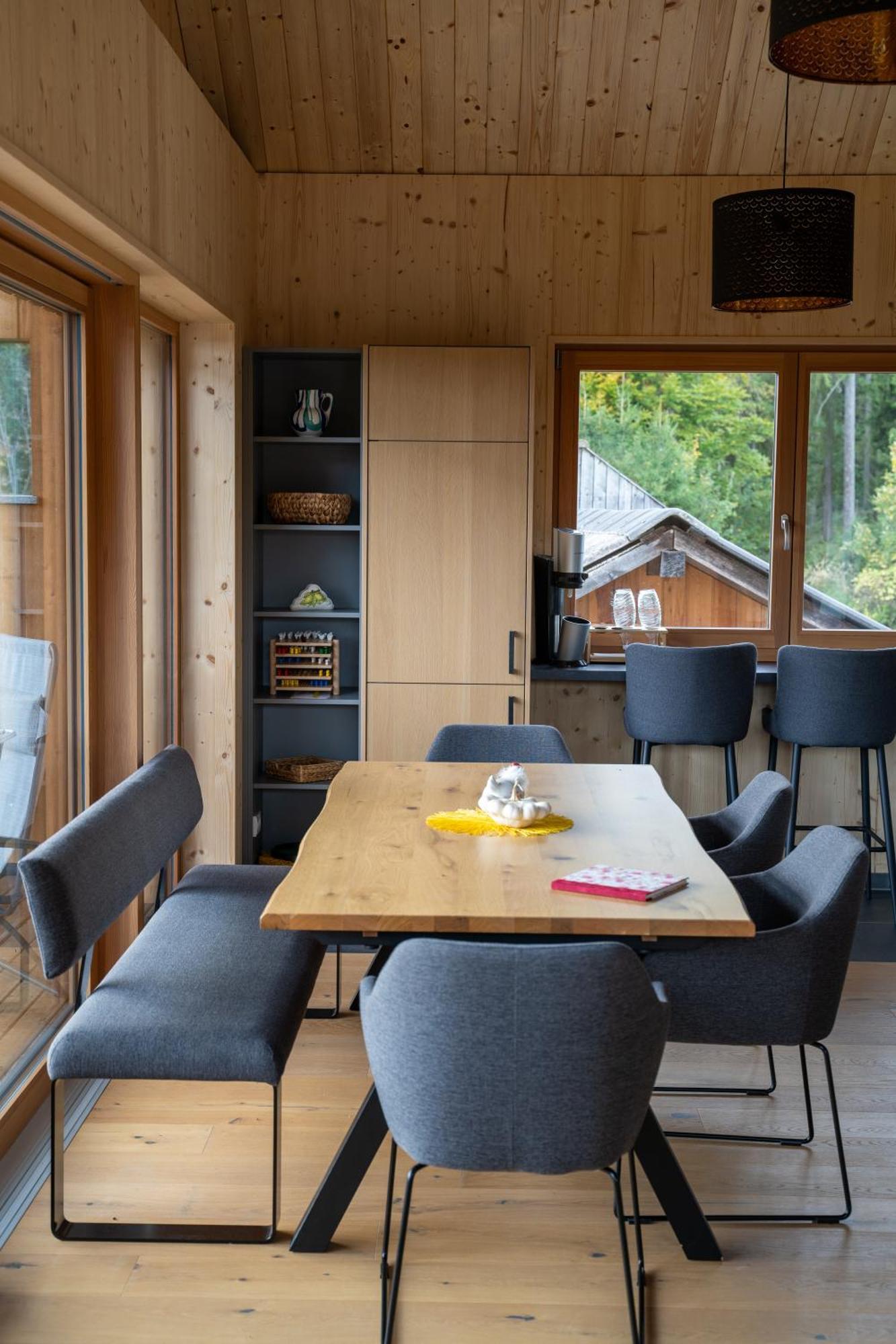 Appartement Holzhaus "Zum Schwarz'N" à Aurach am Hongar Extérieur photo